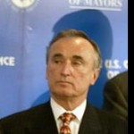 Original image of William Bratton