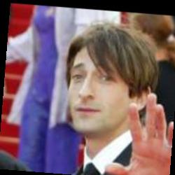 Deep funneled image of Adrien Brody