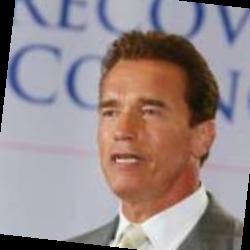 Deep funneled image of Arnold Schwarzenegger