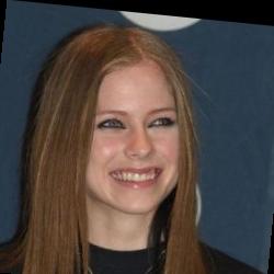 Deep funneled image of Avril Lavigne