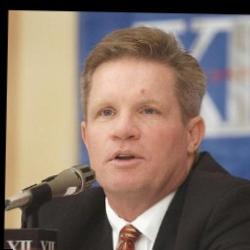 Deep funneled image of Bill Fennelly