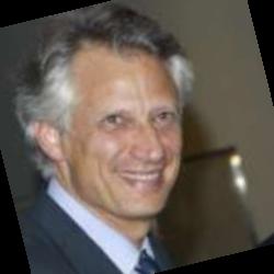 Deep funneled image of Dominique de Villepin