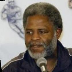 Deep funneled image of Earl Campbell