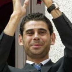 Deep funneled image of Fernando Hierro