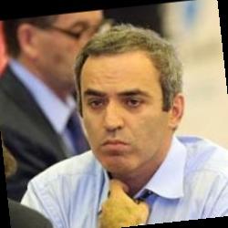 Deep funneled image of Garry Kasparov
