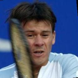 Deep funneled image of Guillermo Coria