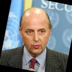 Deep funneled image of John Negroponte