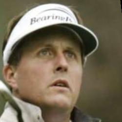 Deep funneled image of Phil Mickelson