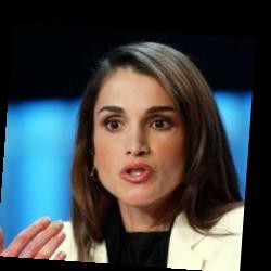 Deep funneled image of Queen Rania