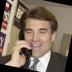 Deep funneled image of Rick Perry