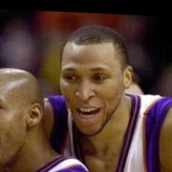 Deep funneled image of Shawn Marion