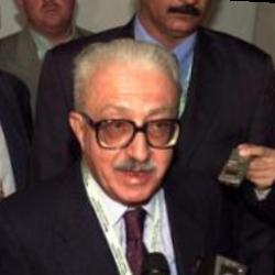 Deep funneled image of Tariq Aziz