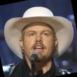 Deep funneled image of Toby Keith