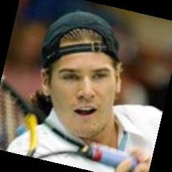 Deep funneled image of Tommy Haas