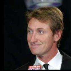 Deep funneled image of Wayne Gretzky