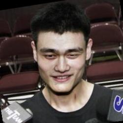 Deep funneled image of Yao Ming