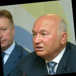 Deep funneled image of Yuri Luzhkov