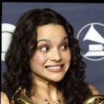 Funneled image of Norah Jones