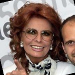 Funneled image of Sophia Loren